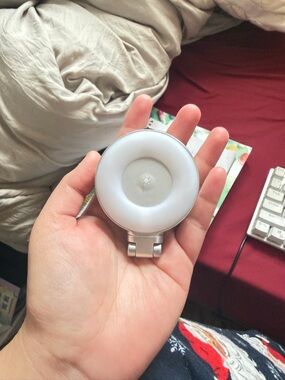 Portable Silver Clip-On Selfie Ring Light for Tablets & Phones